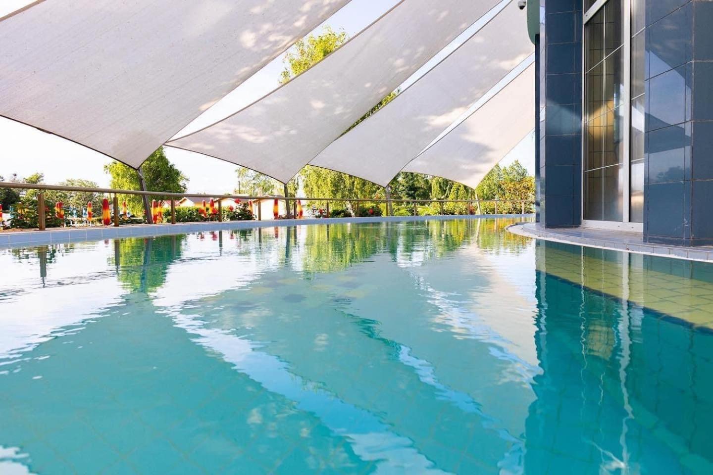 Dunajská Streda Dom Pri Kupalisku Thermalpark Na Malotejedskej מראה חיצוני תמונה